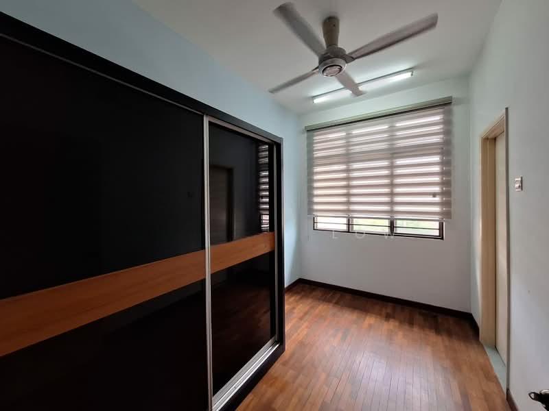 Taman Puchong Hartamas - 3