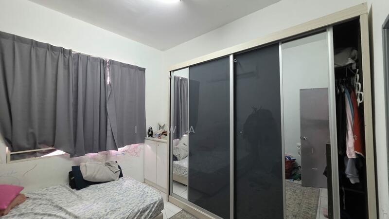 Bandar Saujana Putra - 2