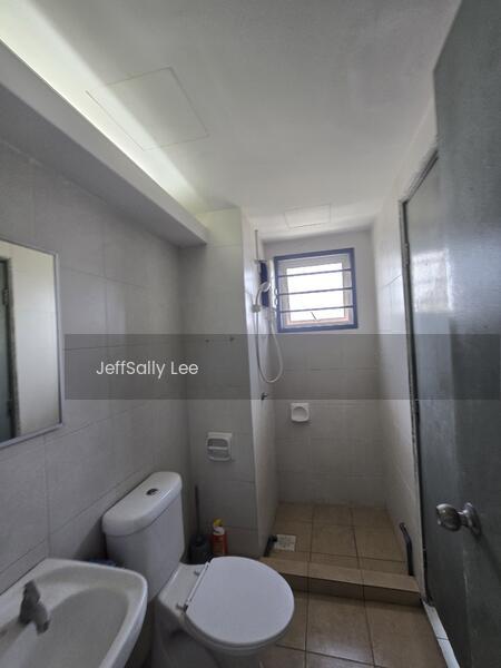 Main Place Residence - 5