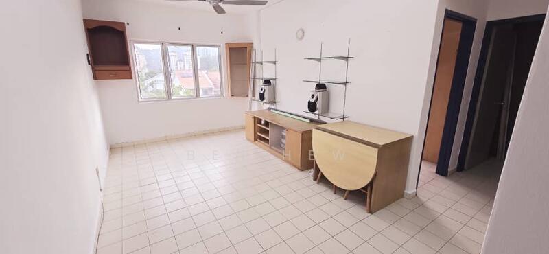 Bukit Jambul Indah Apartment - 3