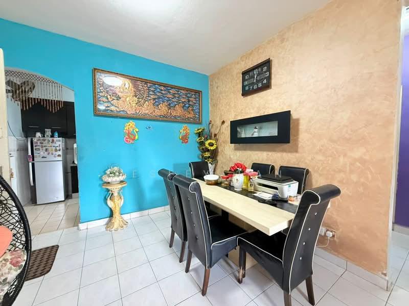 Selesa Puteri Condominium - 3