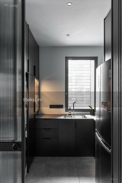 Lakefront Residence - 4