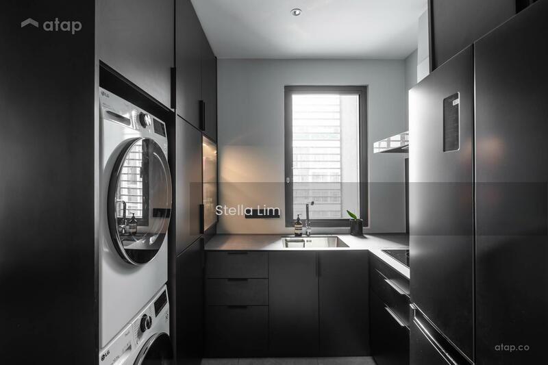 Lakefront Residence - 5