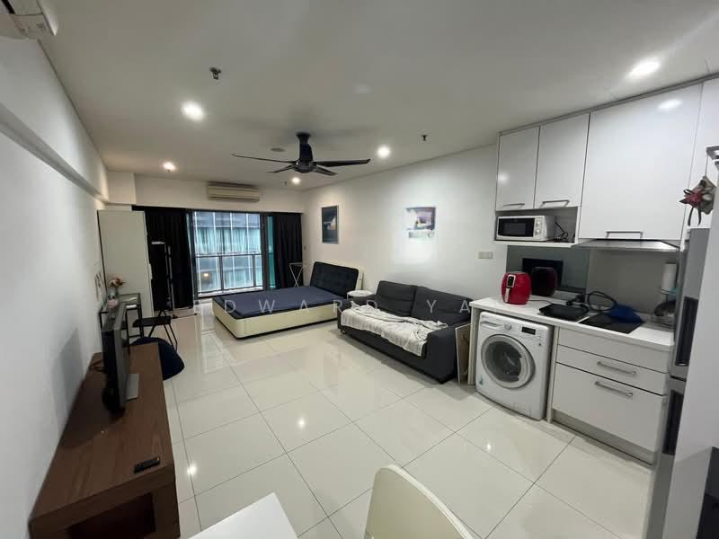 Mercu Summer Suites - 3