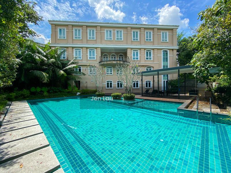 Designer Dimensions In A Prized Location - 1