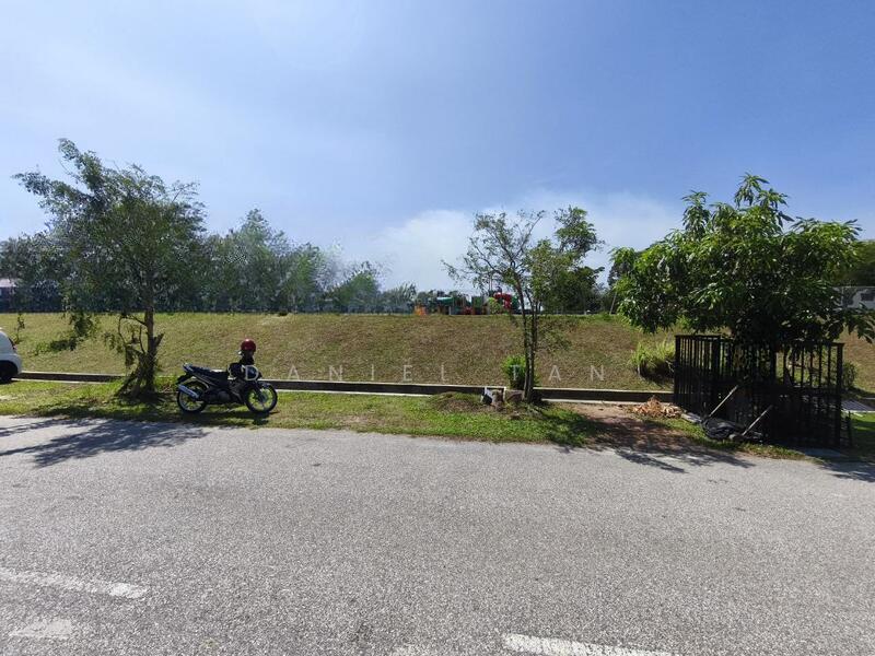 2 storey terrace house Bukit Beruntung - 4