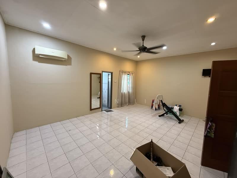 Taman Bayu Perdana - 2
