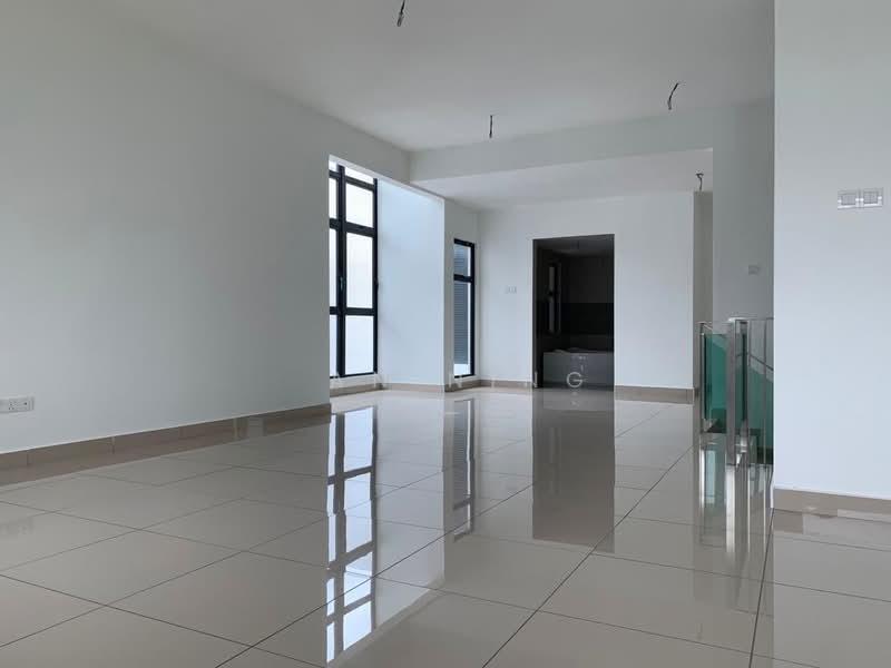 Taman Mutiara Mas - 4