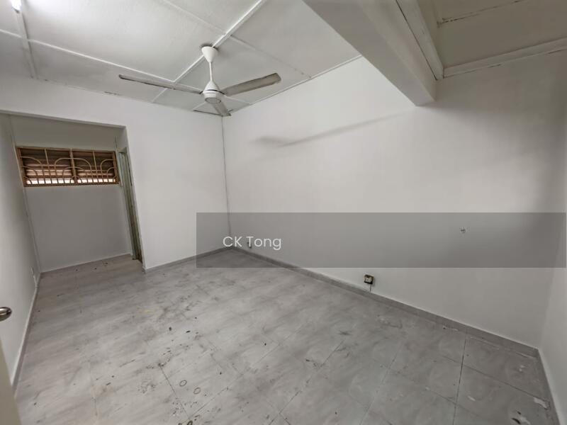 Kepong, Taman Daya, Kuala Lumpur (3 Storey) Link House for SALE - 1