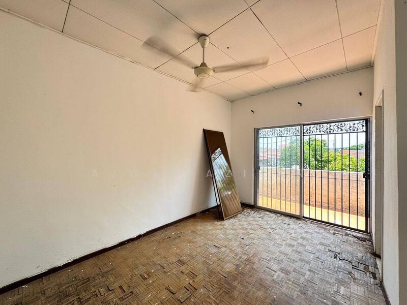 Taman Pinggiran Senawang - 2