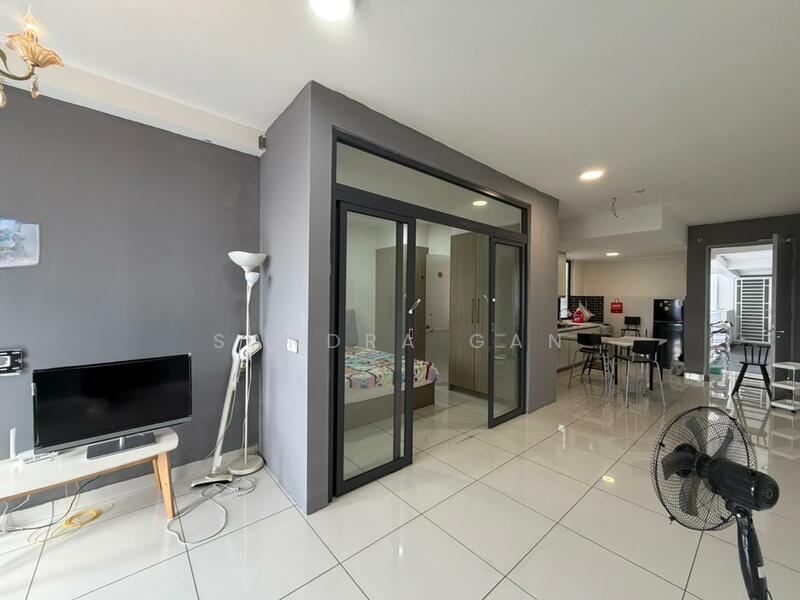 Residences @ 1 Tebrau - 3