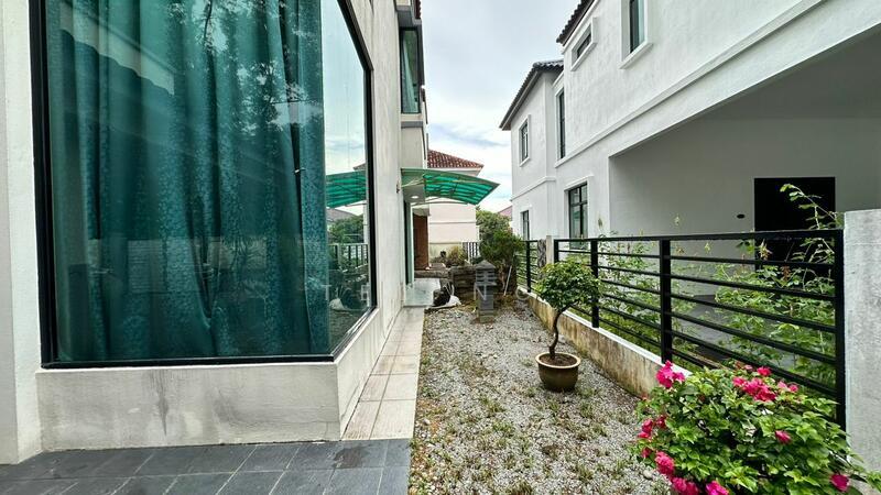2 STOREY BUNGALOW @ JURU HEIGHTS GUARDED - 5