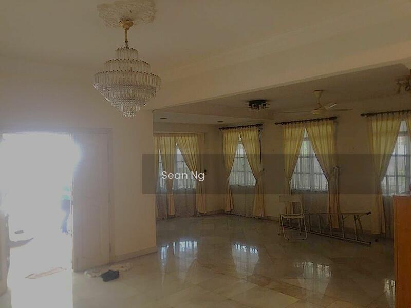 Taman Overseas Union (Taman Oug) - 1