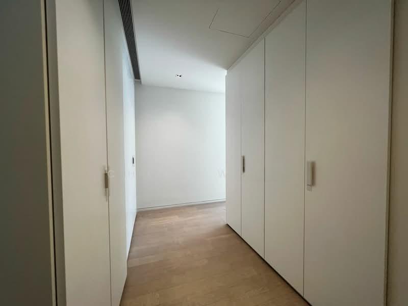 Le Nouvel - 2