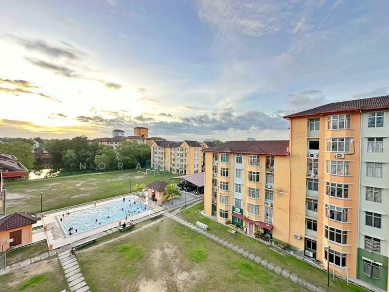 Pangsapuri Seroja - 5