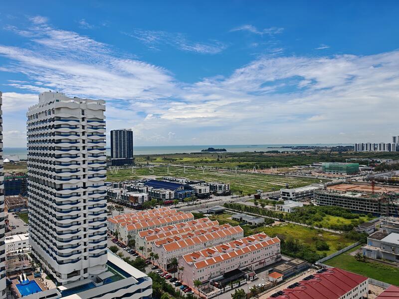 Admiral Residences - 1