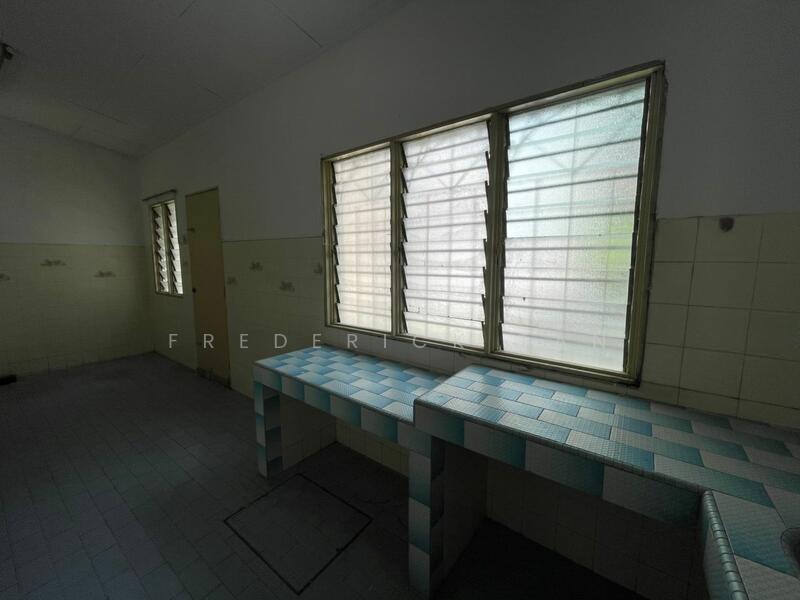 Bandar Menjalara - 5