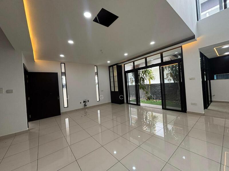 Precinct Arista 2 @ Taman Gaya - 4
