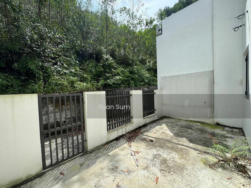 Terrace house at Taman Puncak Jalil - 2
