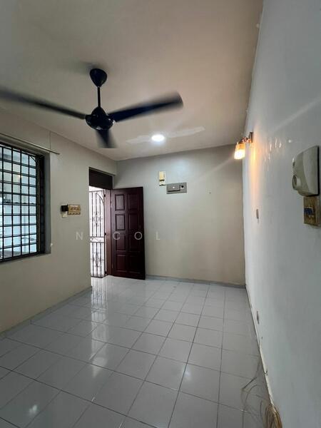Desa Permata Pearl Block 9 - 3