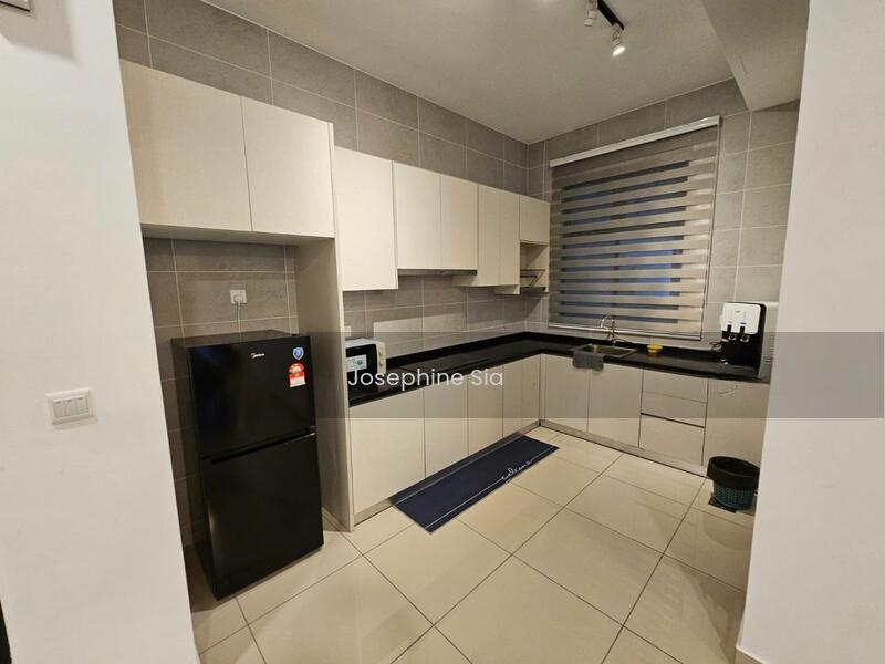 Twin Tower Residence - 3