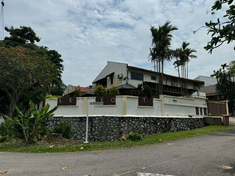 PJ SS2 Beautiful Renovated 2 Storey Corner Semi Detached House For Sale - 3