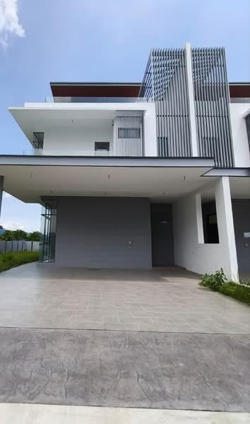 Broadleaf Residences - 3