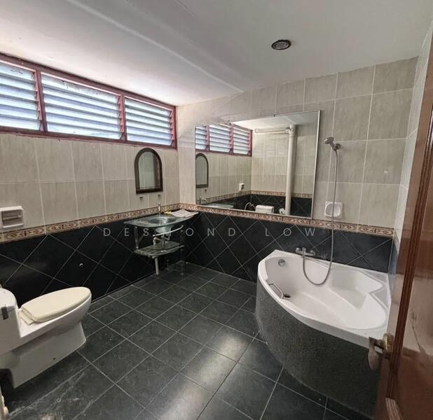 2 Storey Semi-detached House, Taman Century - 3