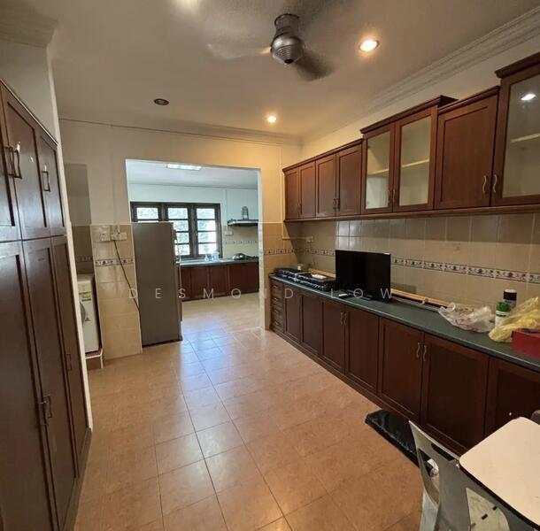 2 Storey Semi-detached House, Taman Century - 5