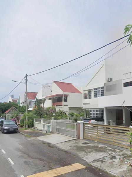 2 Storey Semi-detached House, Taman Century - 1
