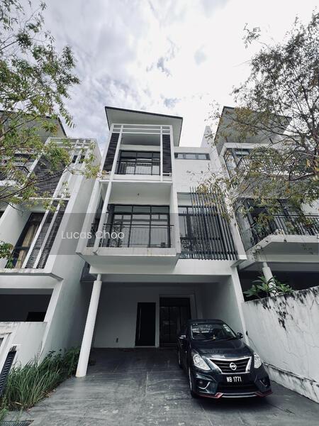 16 Quartz @ Melawati - 4