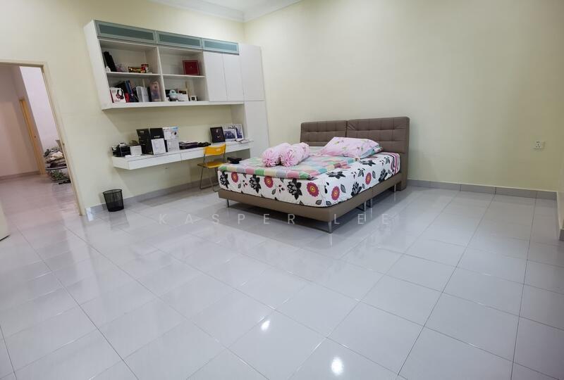 Jalan Mewah Ria, Taman Bukit Mewah, Skudai, Johor - 4