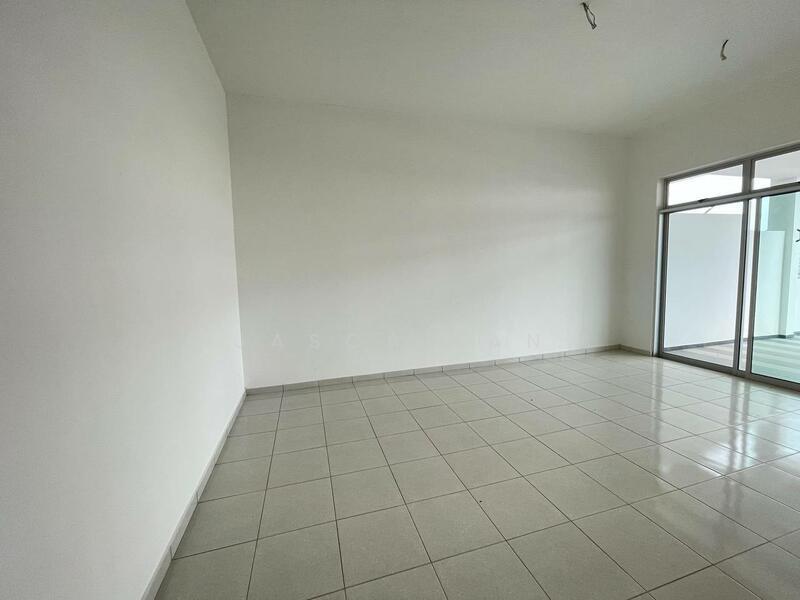 BANDAR PUTRA KULAI (2B02 PICCOLO) - 3