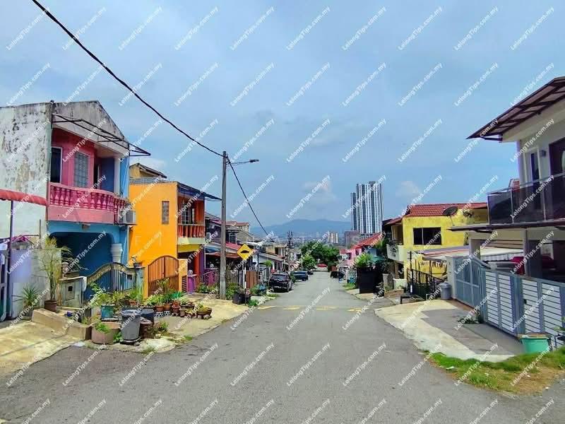 Taman Sri Gombak, 68100 Batu Caves, Selangor - 3