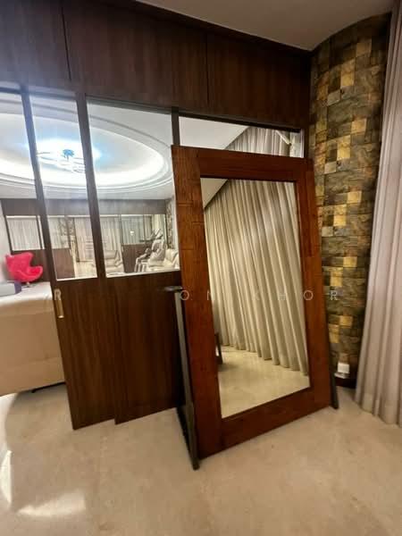 8 Gurney (The Shore Condominium) - 5