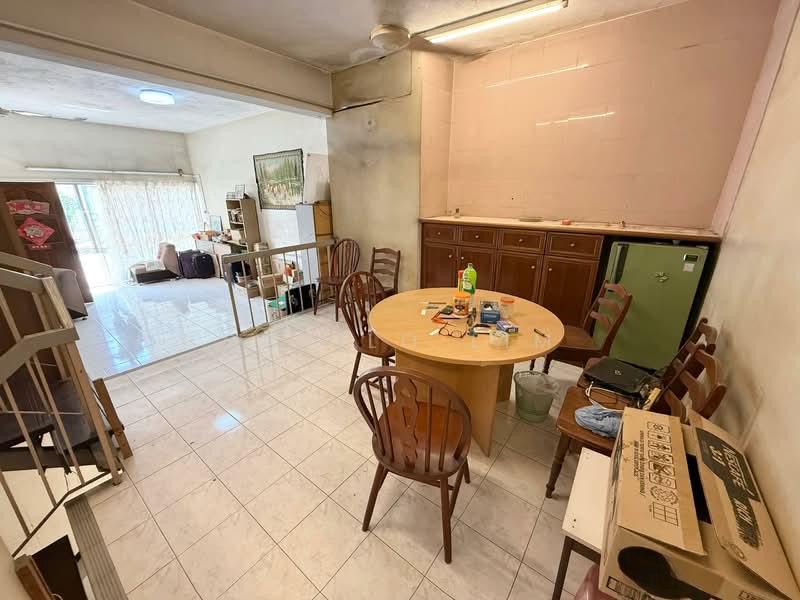 Taman Connaught, 22x75, 2.5 Storey, Converted Freehold, Gated Guarded - 5