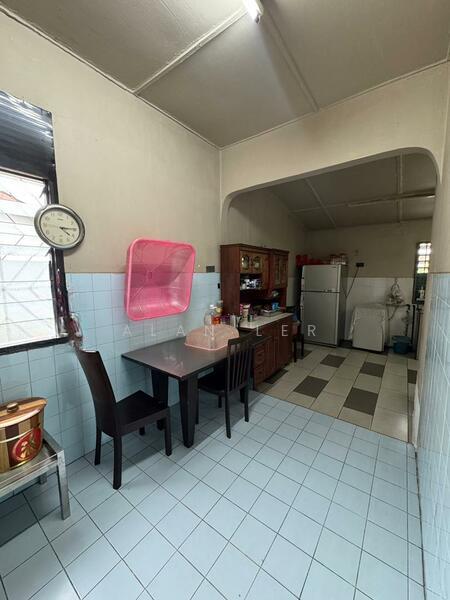 Taman Johor Jaya - 3