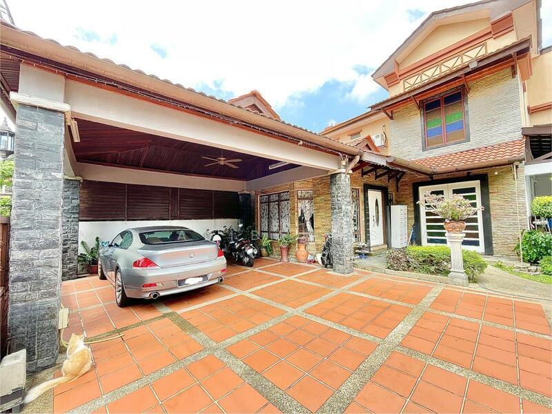 Facing open Semi-D Ukay Perdana, Ampang - 4