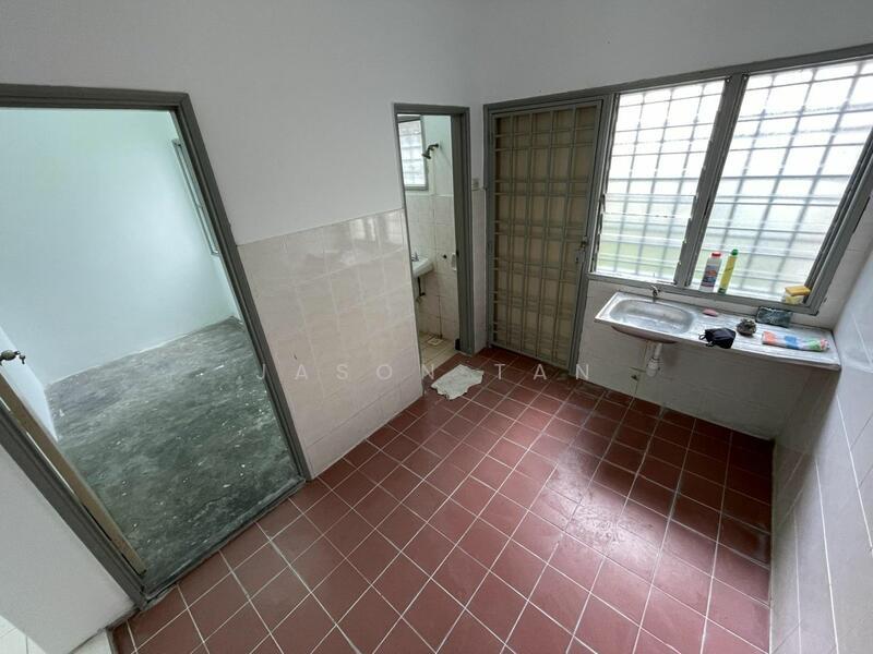 Taman Puncak Jalil - 2