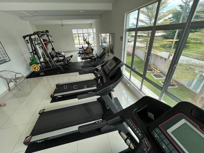 Semi-Detached House at Bandar Seri Botani - 3