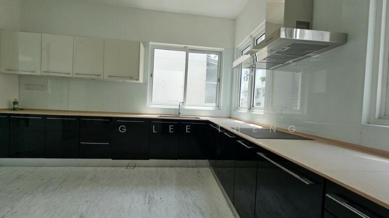 3 storey detached | Permai Garden | Tanjung Bungah | 4331sf | with facilities | For Sale - 4