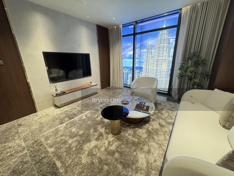 CloutHaus Residences - 5