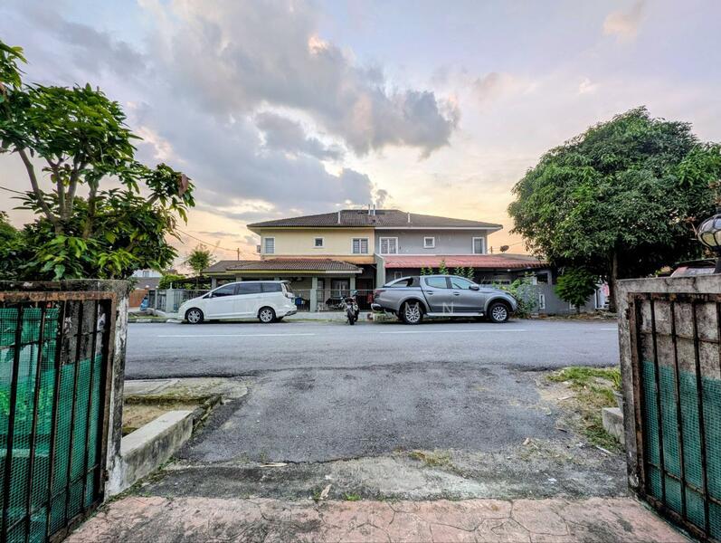 Bandar Tasik Puteri - 3