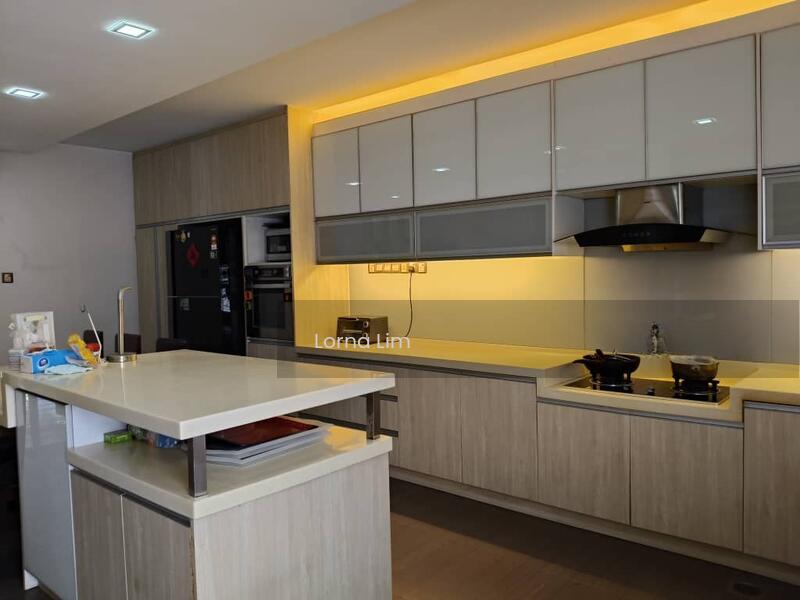 Lakeside Lakedge Corner Lot - 4