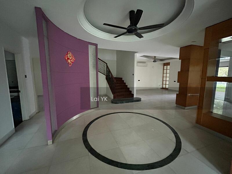 Semi-D house at USJ - 5