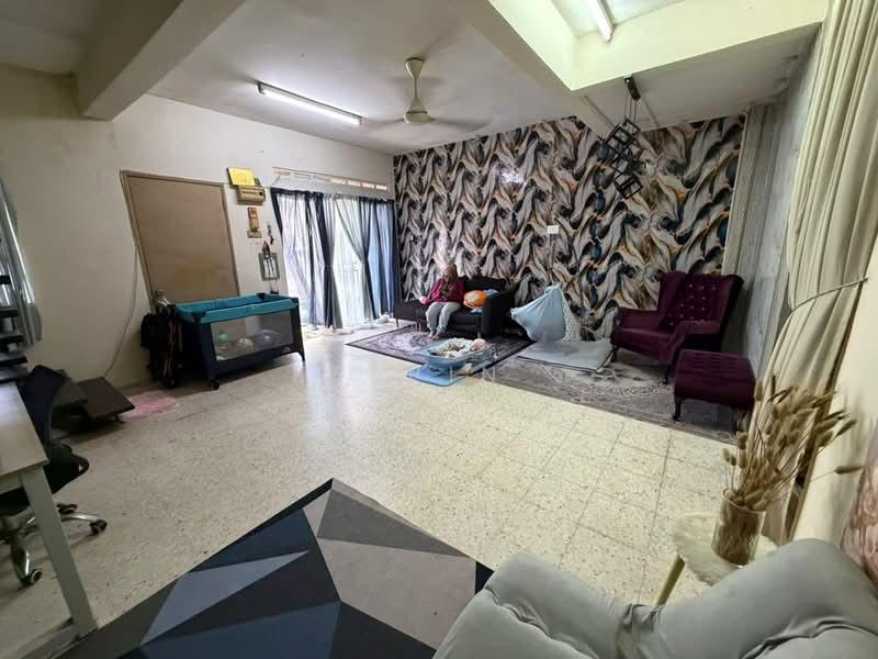 2 Sty Teres Tulip Daisi Jejarom Cempaka Bukit Sentosa Beruntung Rawang - 1