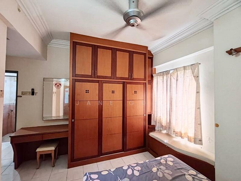 Gambier Heights - 3