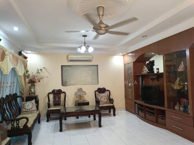 Bandar Bukit Tinggi 2 - 4