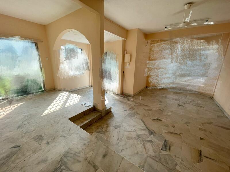 32x85 End Lot, 2 Storey House Bandar Menjalara, Freehold, Gated Guarded - 4