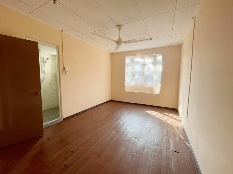 32x85 End Lot, 2 Storey House Bandar Menjalara, Freehold, Gated Guarded - 5